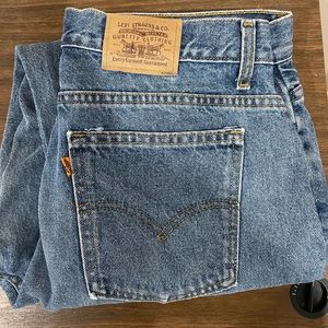 VINTAGE ORANGE TAB LEVI’s DENIM JEANS
